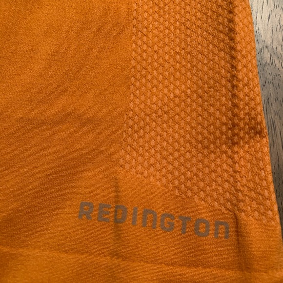 Athletic long sleeve - Picture 3 of 3